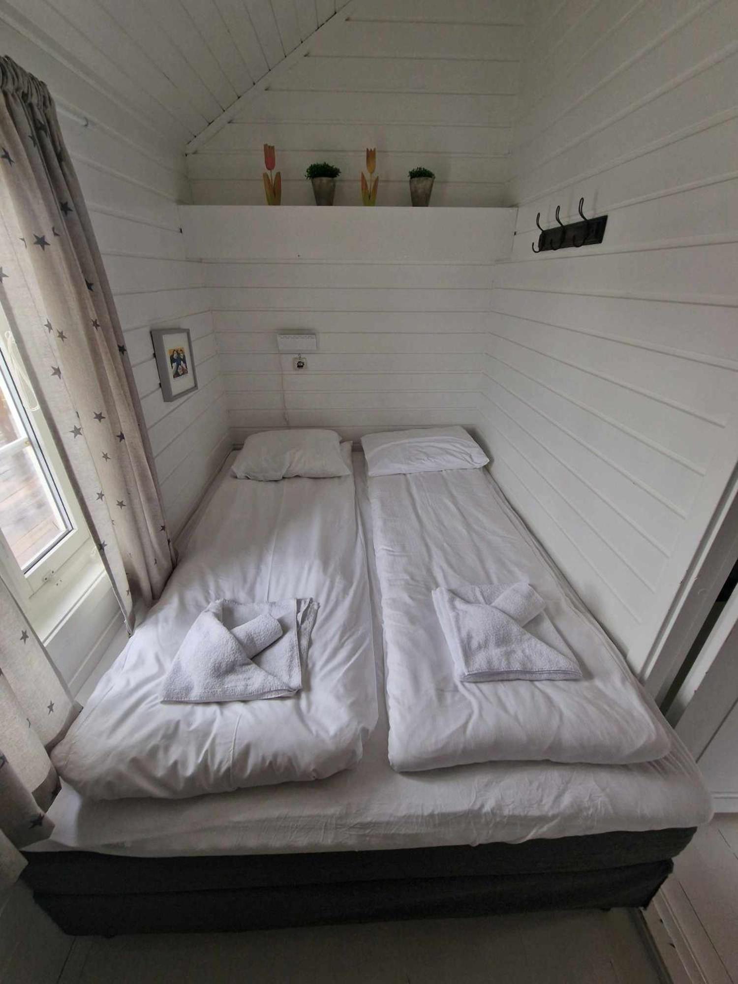 Waterfront Twin Cabin ستامسوند المظهر الخارجي الصورة